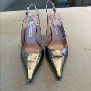 Pura Lopez Slingback Heel